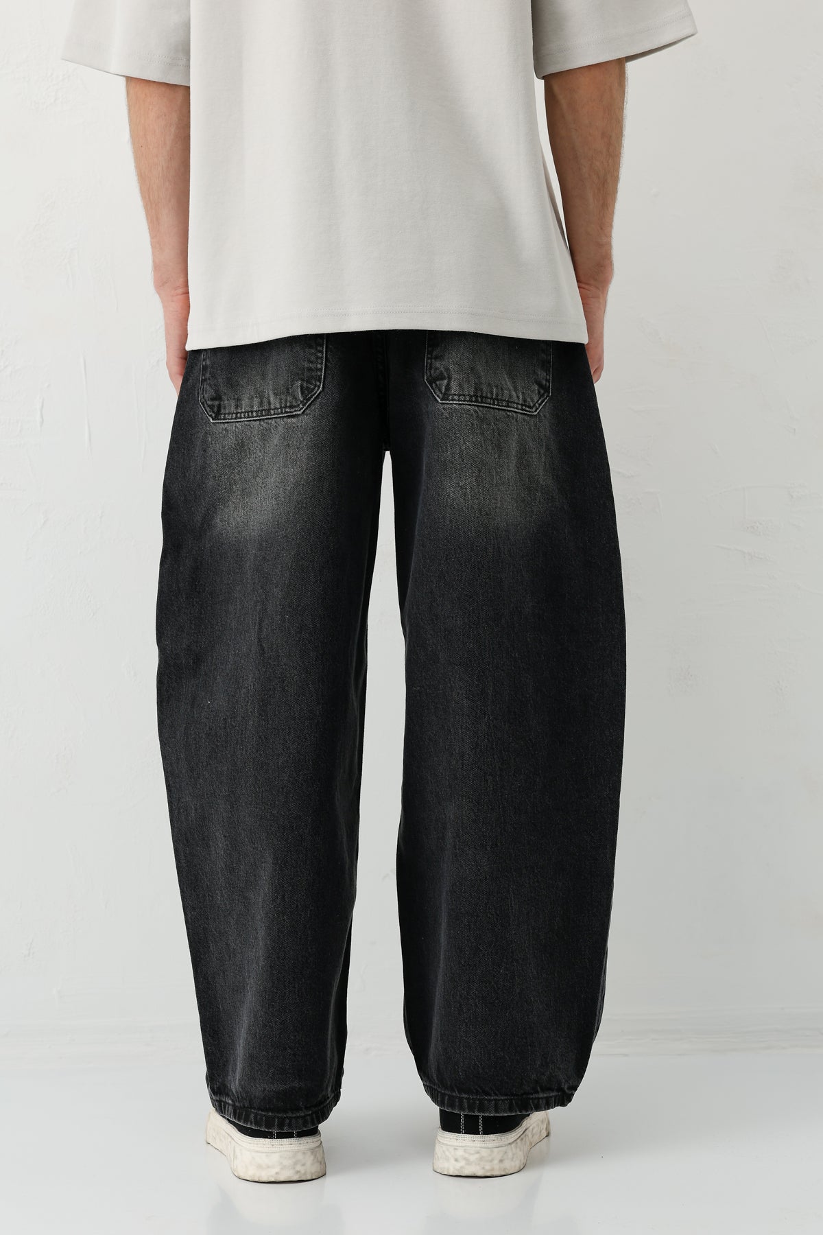 Barrel Fit Jeans Füme
