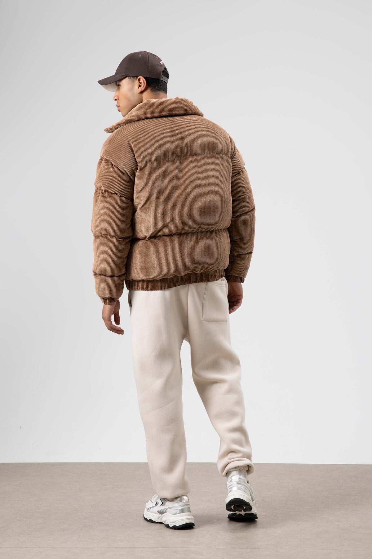 Oversize Kadife Şişme Mont Taba
