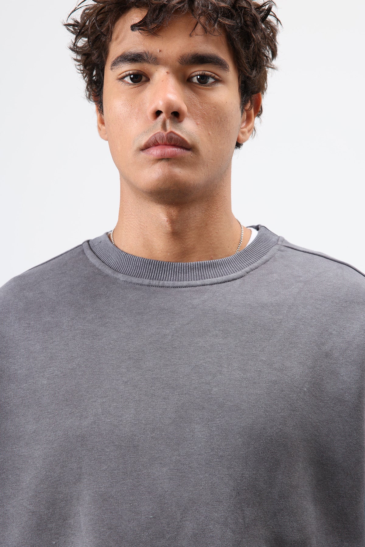 Basic Oversize Yıkamalı Sweatshirt Füme