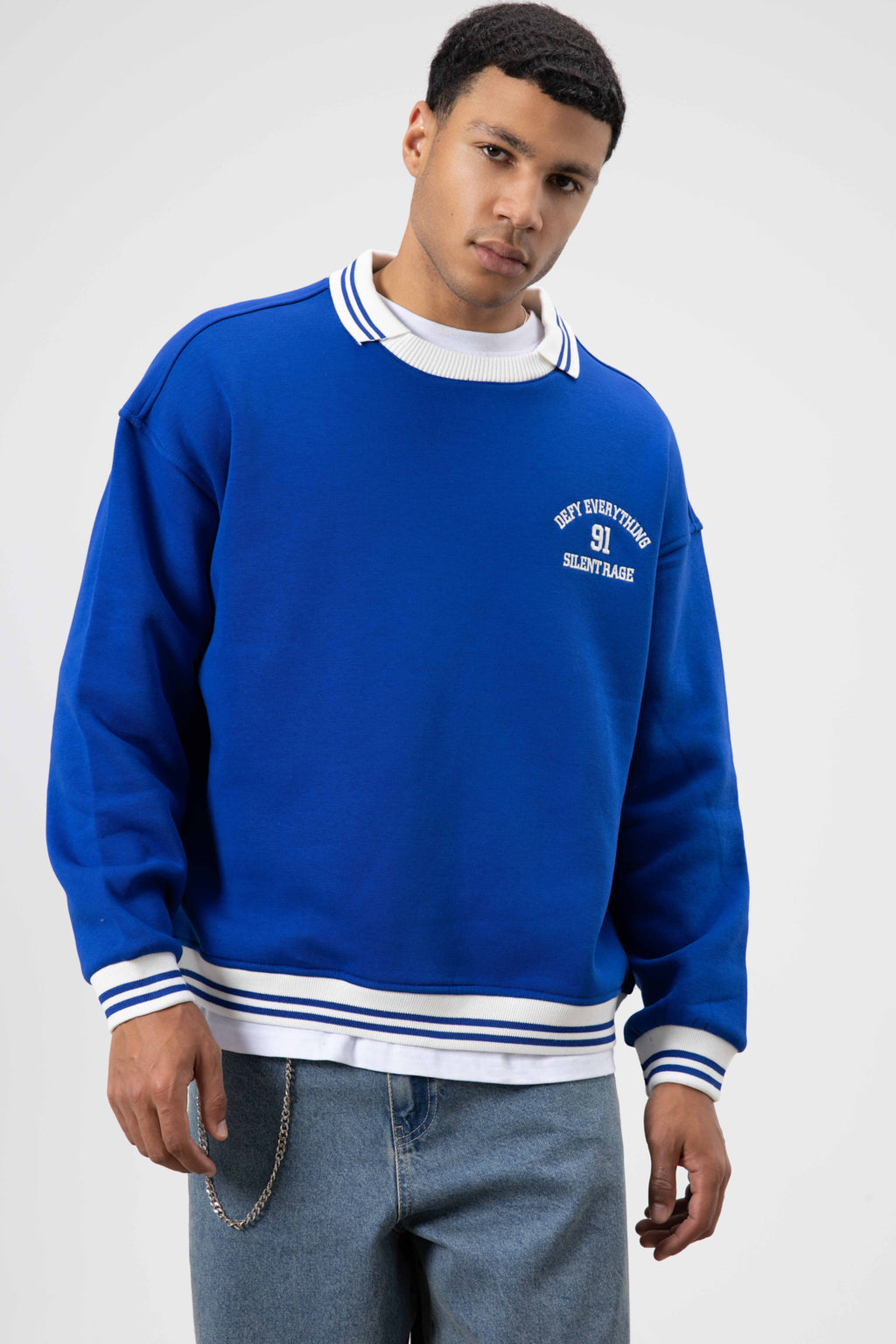 Oversize Yaka Nakış Detaylı Sweatshirt Saks