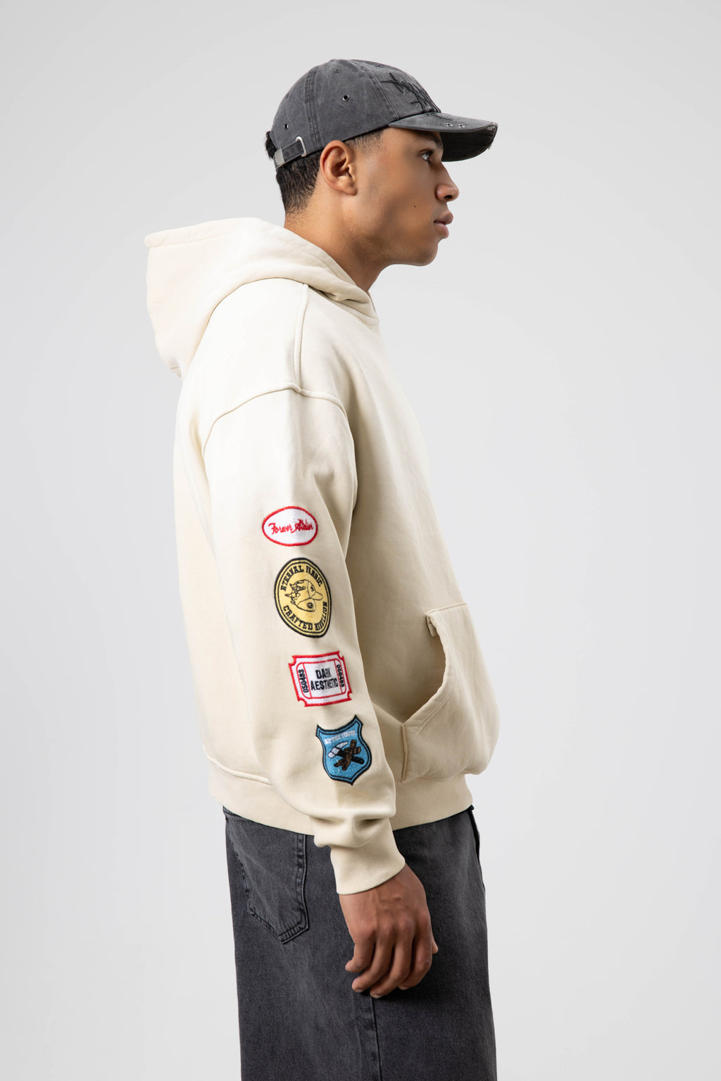 Oversize Baskılı Kapüşonlu Sweatshirt Bej