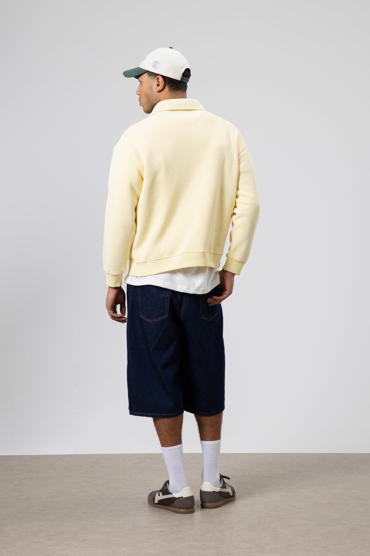 Yaka Fermuarlı Oversize Baskılı Sweatshirt Sarı