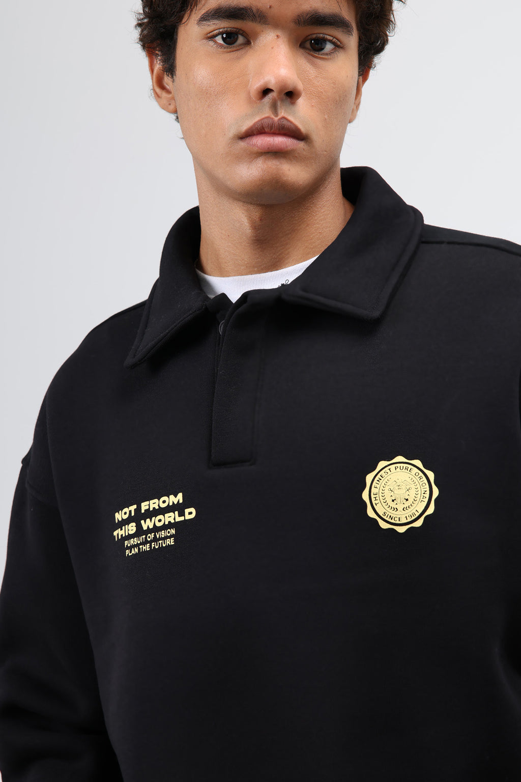 Polo Yaka Oversize Baskılı Yıkamalı Sweatshirt Siyah