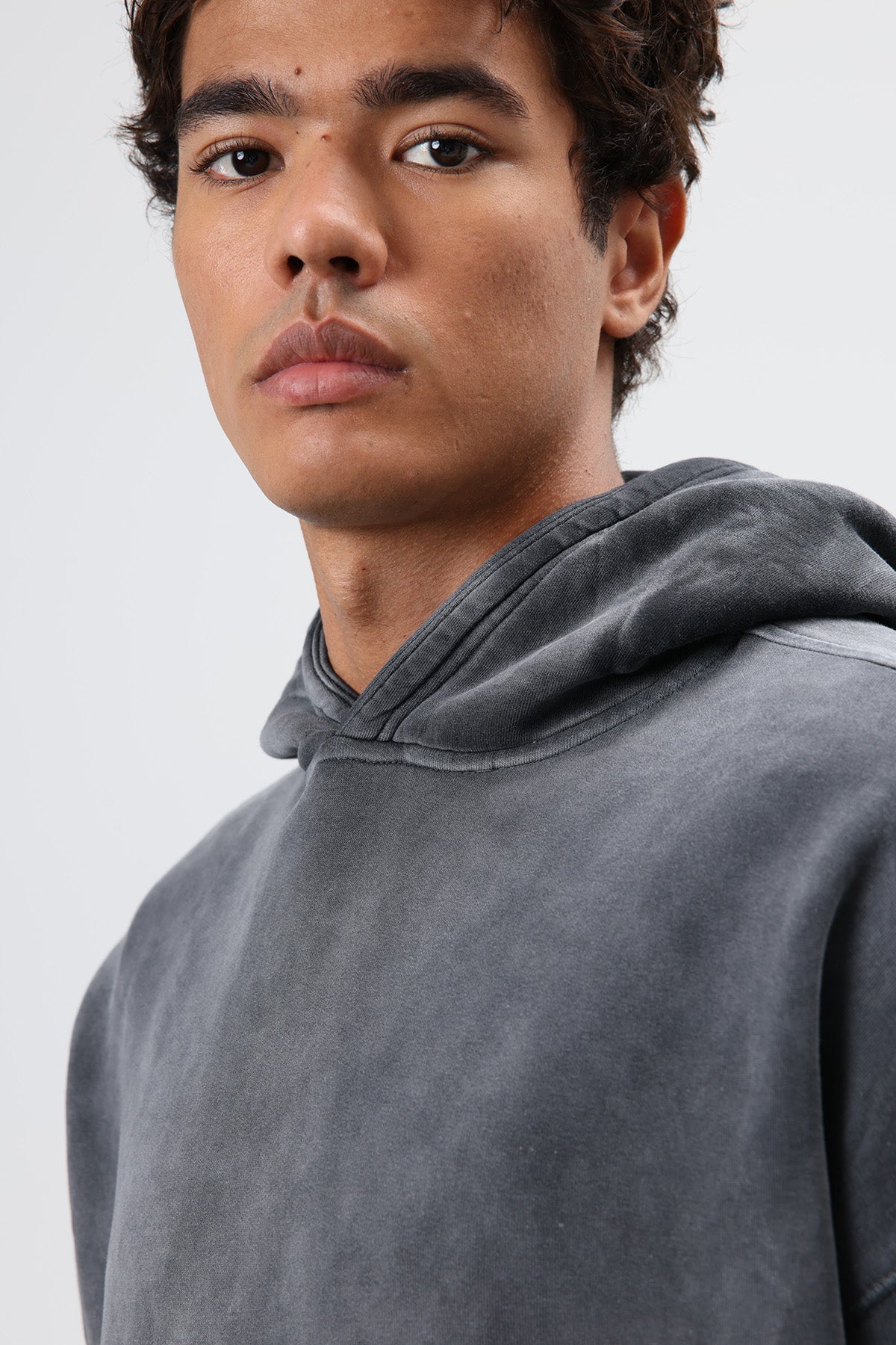 Oversize Nakış Detaylı Hoodie Siyah