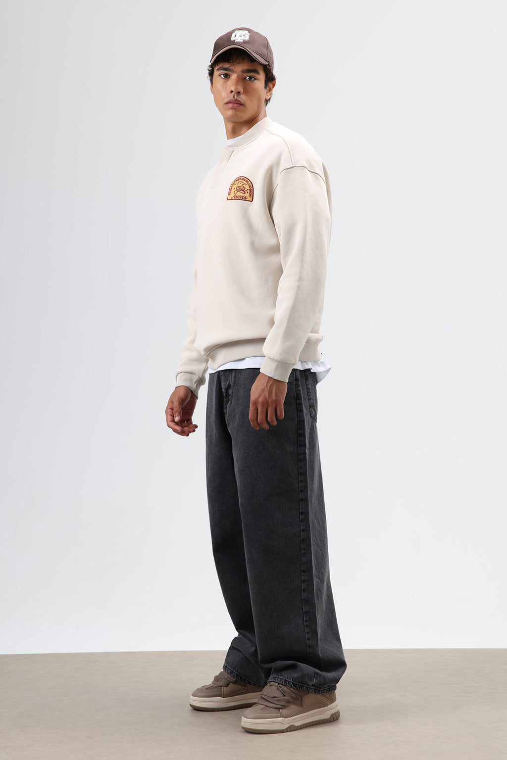 Oversize Bisiklet Yaka Baskılı Sweatshirt Taş
