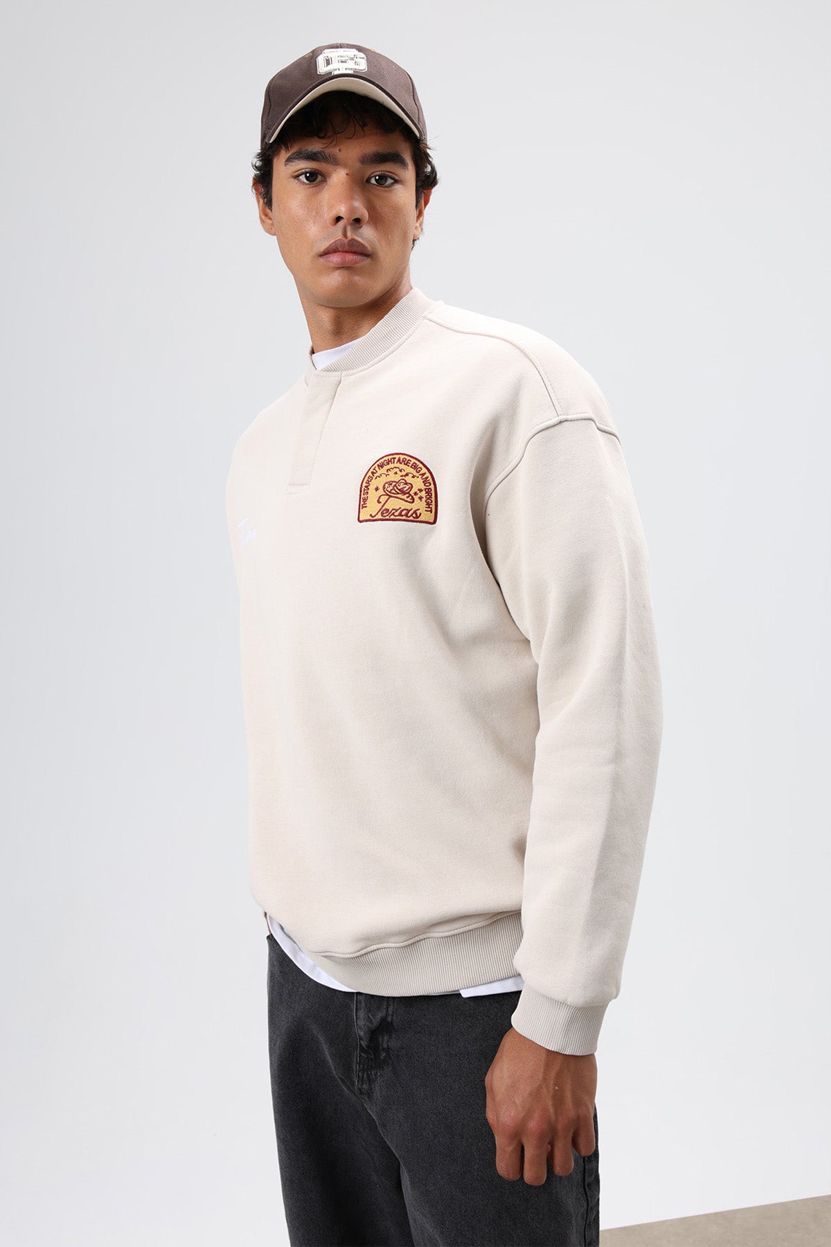 Oversize Bisiklet Yaka Baskılı Sweatshirt Taş