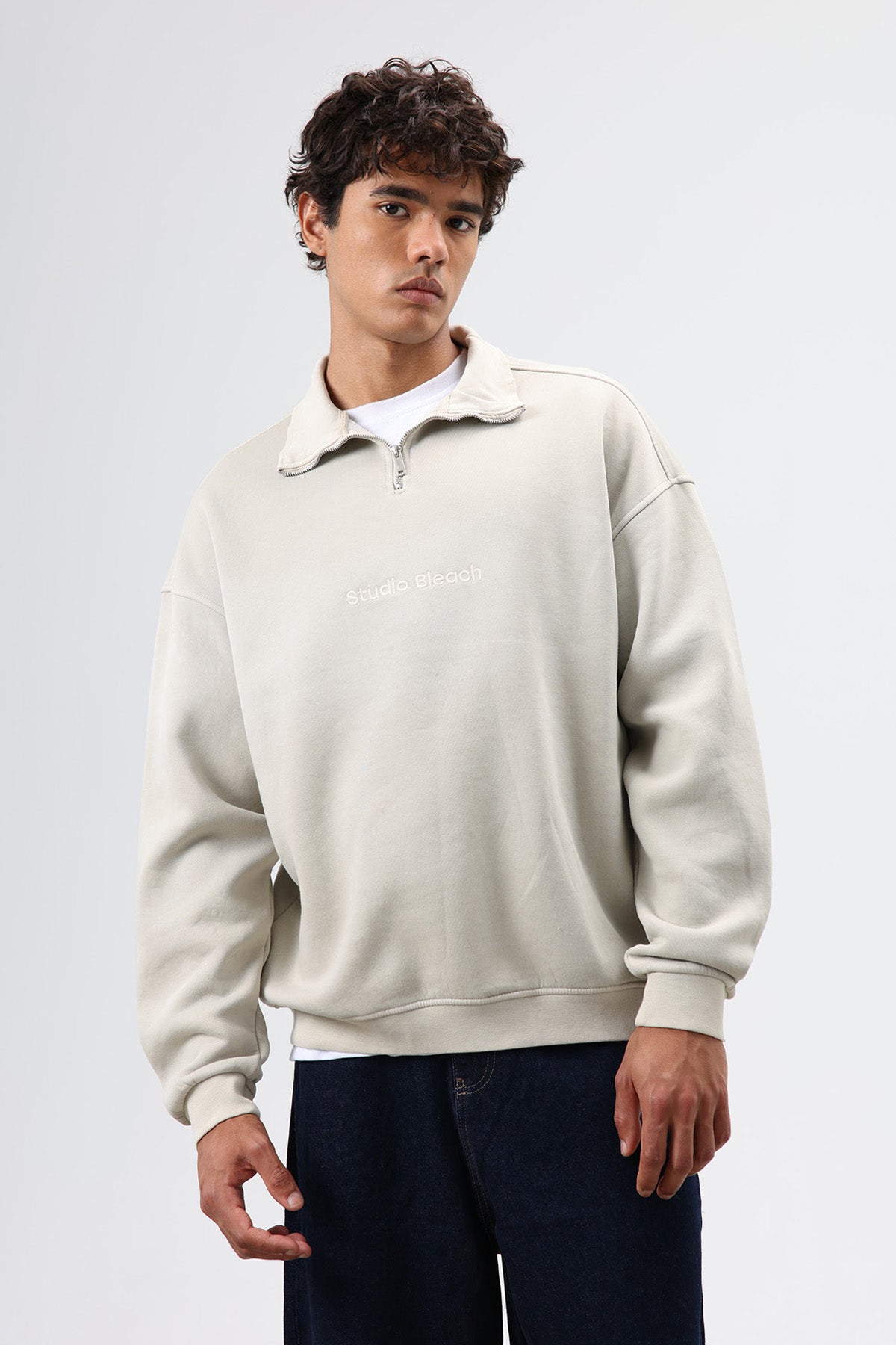 Yaka Fermuarlı Oversize Sweatshirt Bej