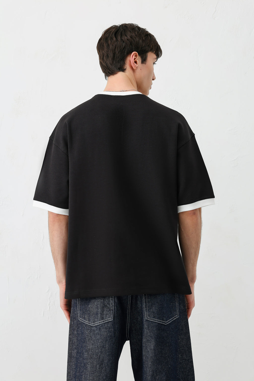 Kısa Kollu Oversize Cepli Tişört Siyah