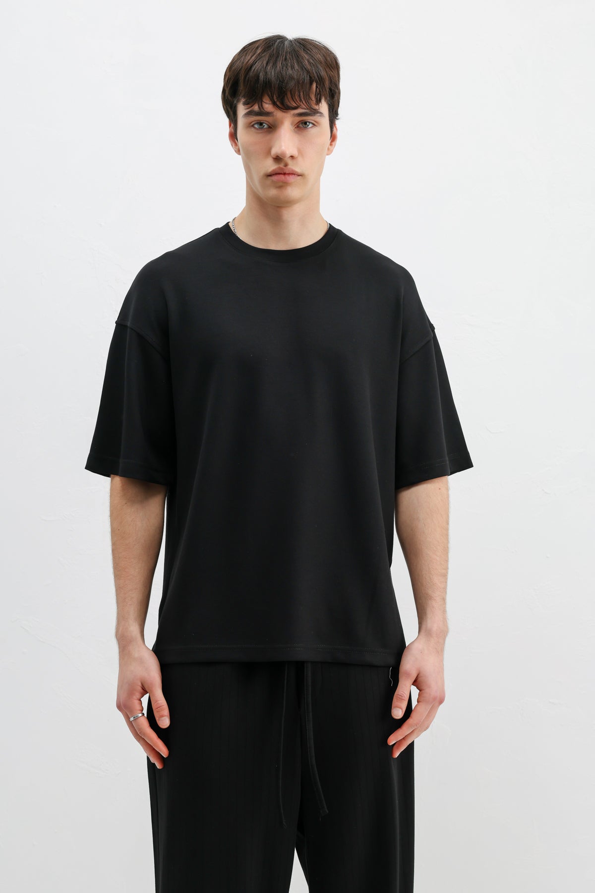 Modal Karışımlı Oversize Tişört Siyah