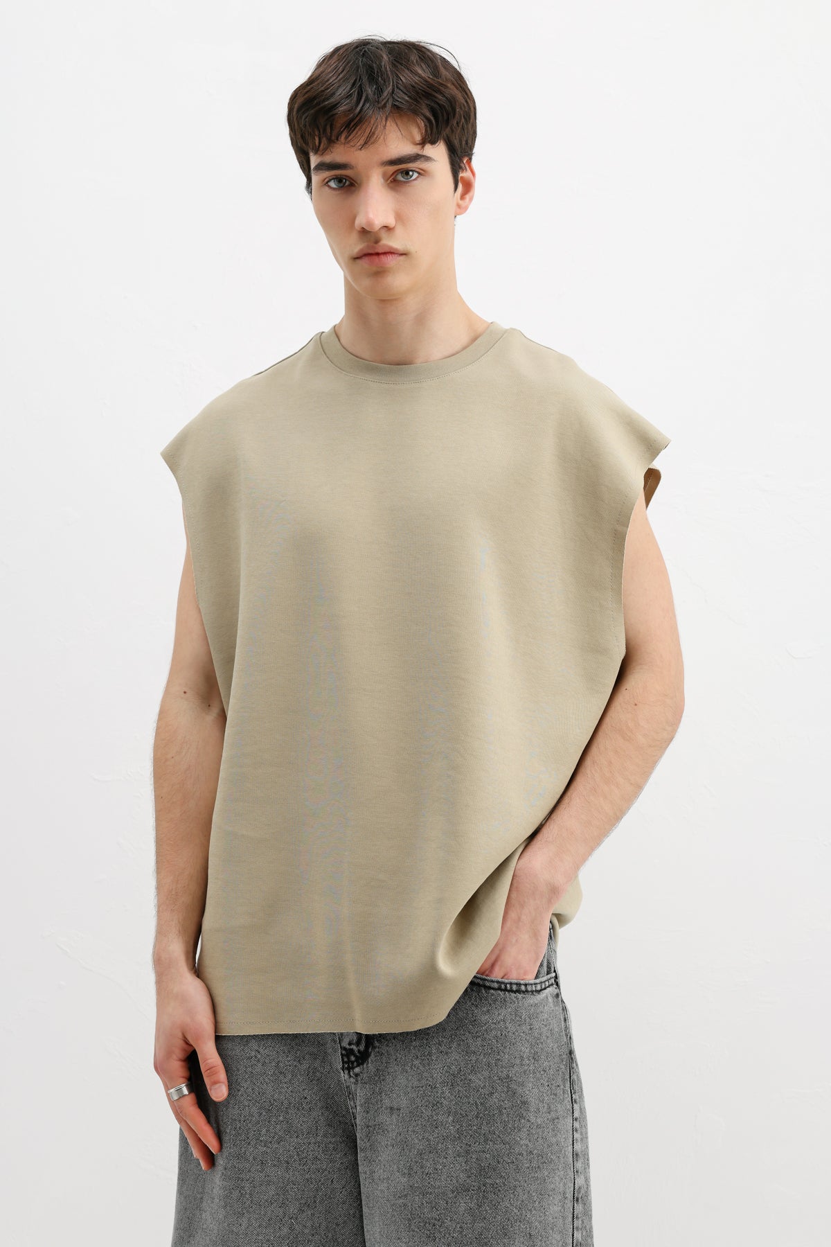 Oversize Kolsuz Basic Tişört Haki