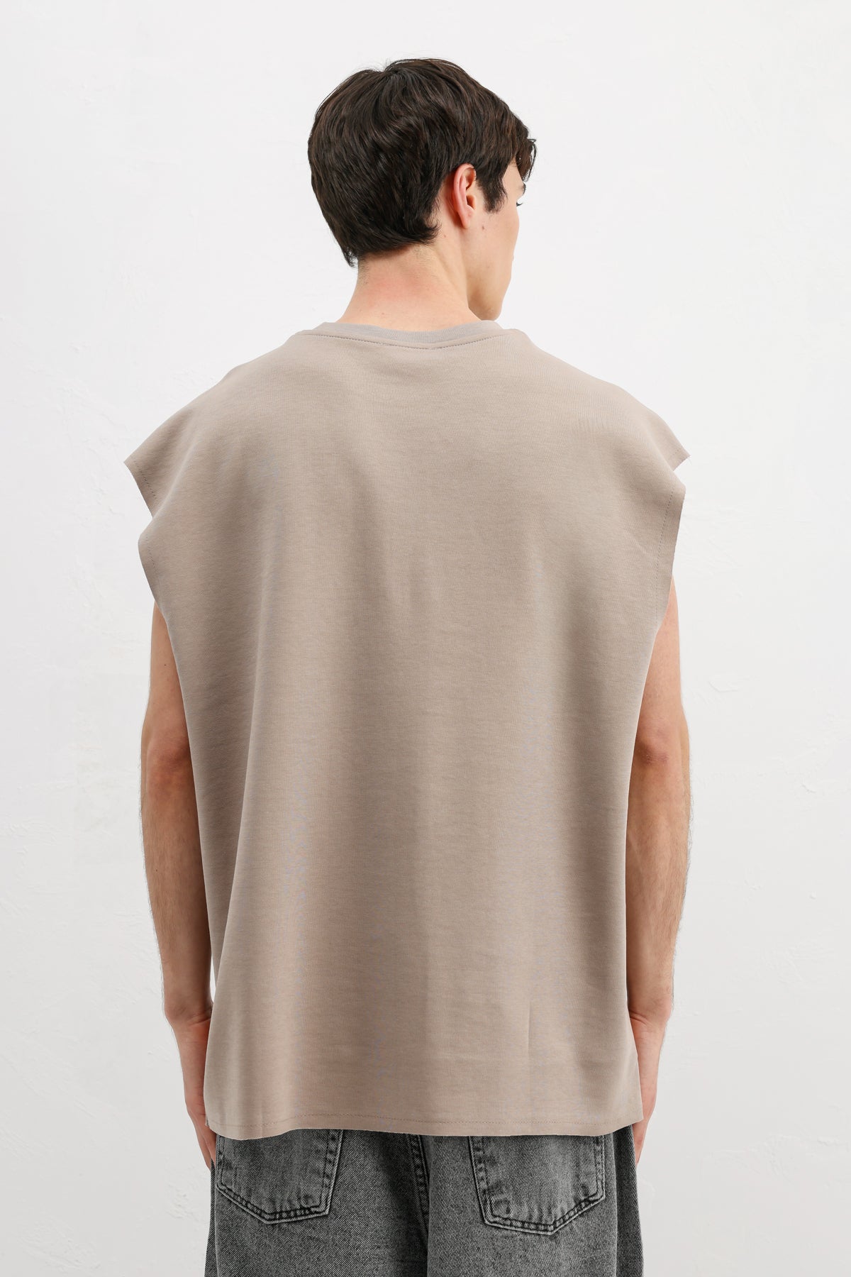 Oversize Kolsuz Basic Tişört Vizon