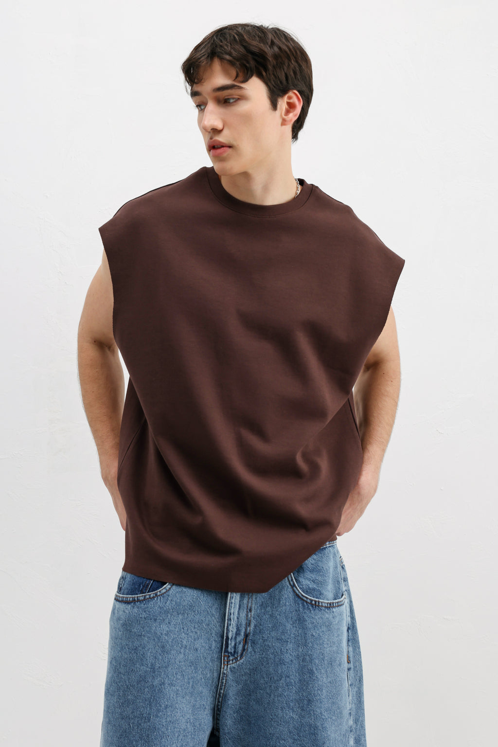 Oversize Kolsuz Basic Tişört Kahve