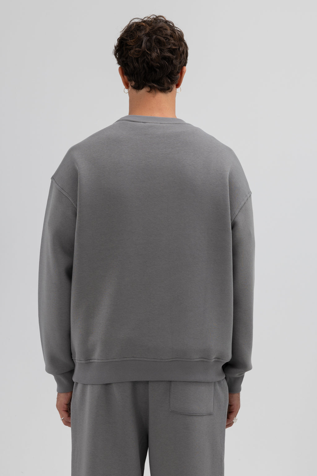 Basic Bisiklet Yaka Oversize Sweatshirt Füme