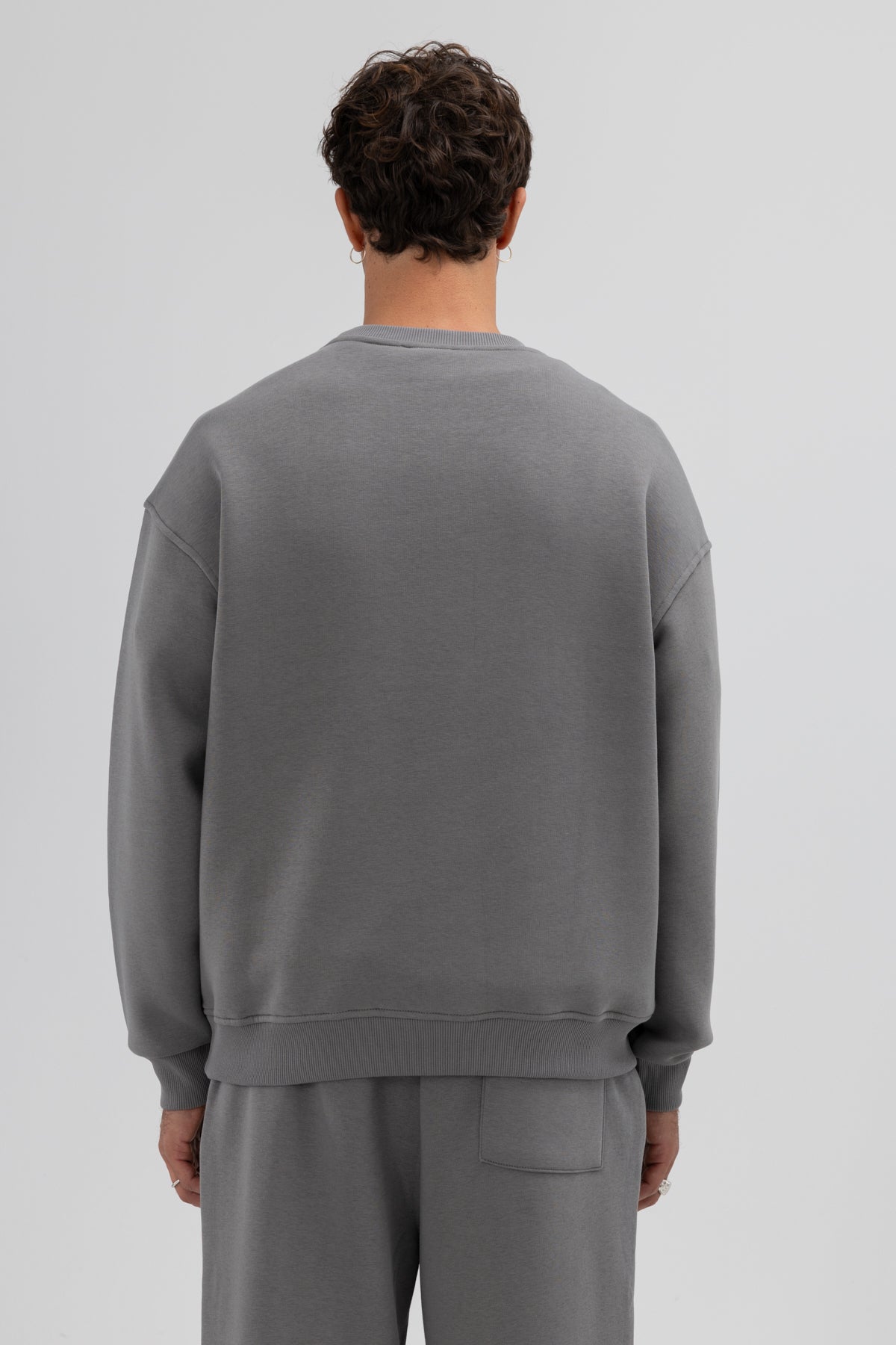 Basic Bisiklet Yaka Oversize Sweatshirt Füme