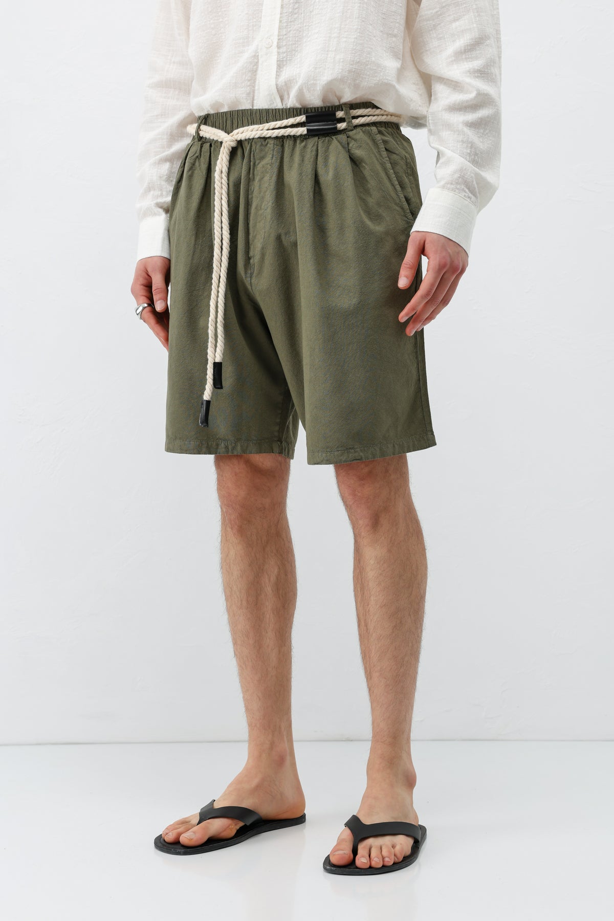 Kemerli Oversize Keten Şort Haki