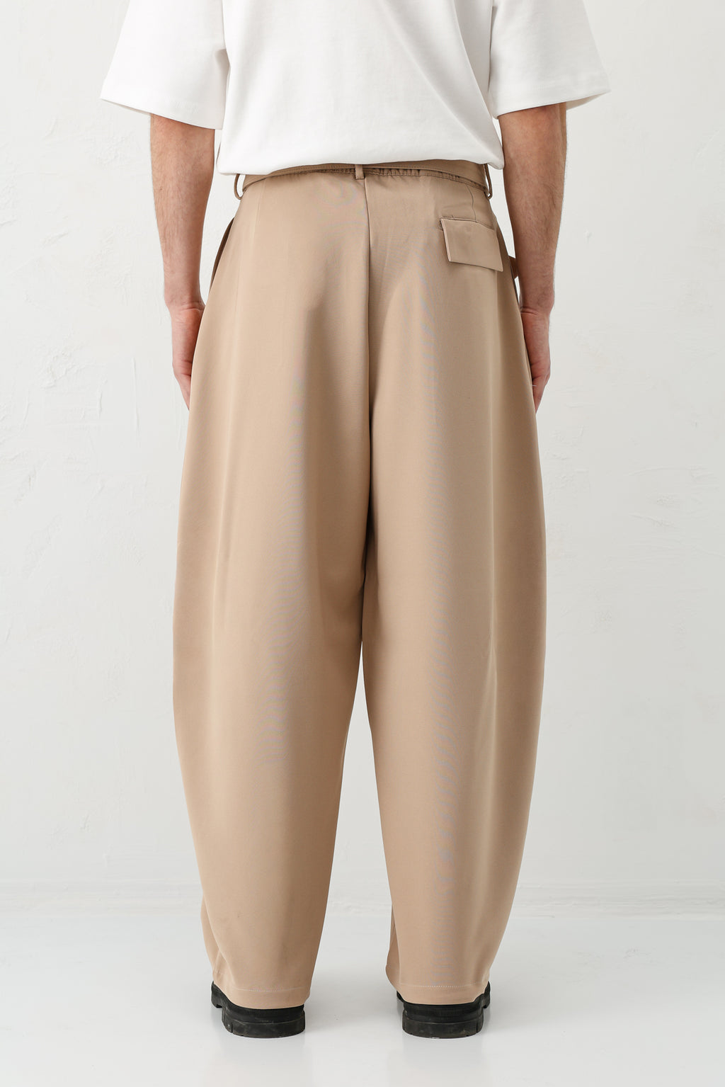 Barrel Fit Tailored Fit Kemerli Pantolon Bej