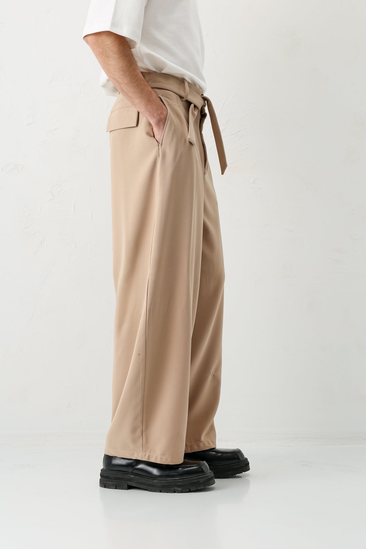 Barrel Fit Tailored Fit Kemerli Pantolon Bej