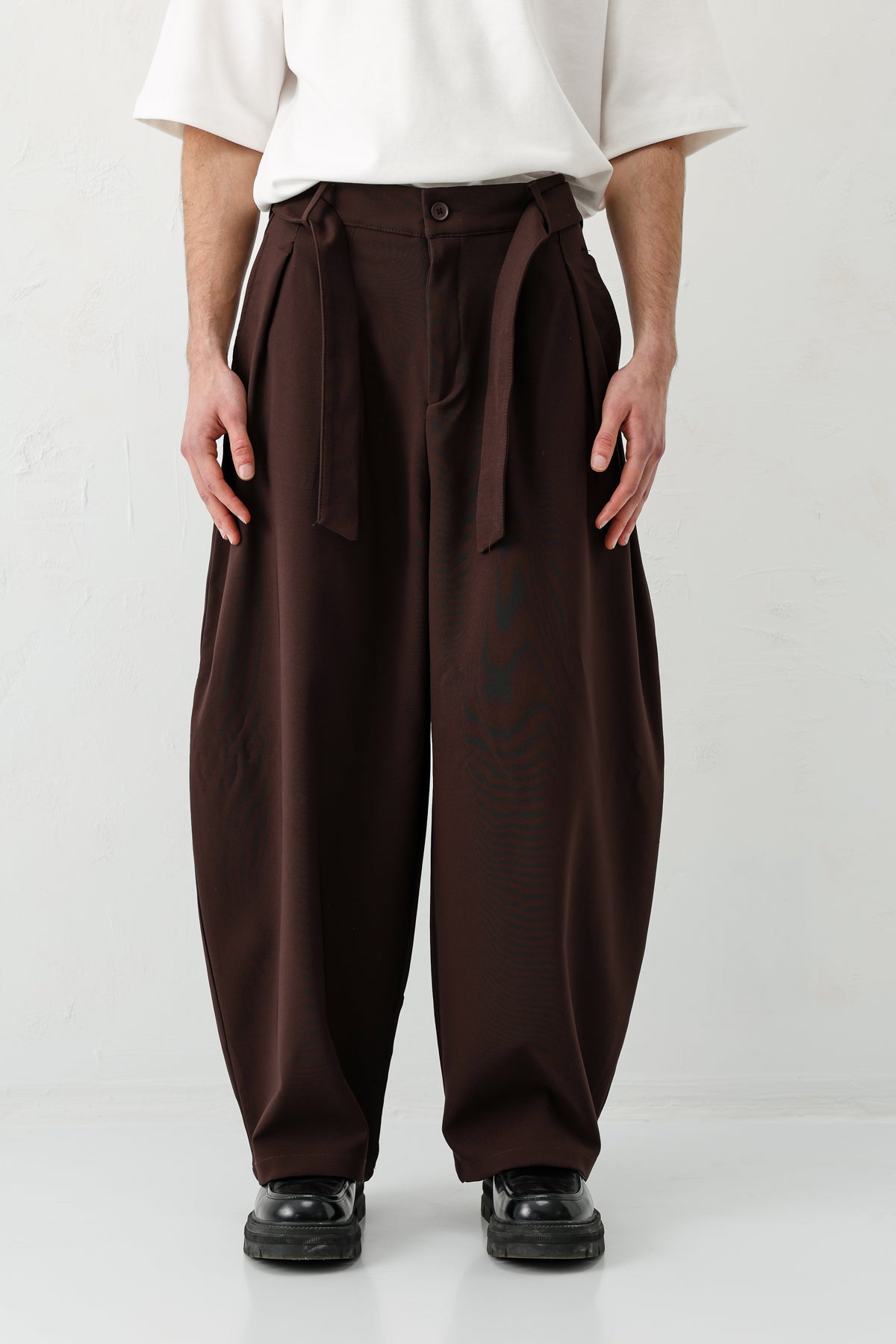 Barrel Fit Tailored Fit Kemerli Pantolon Kahve